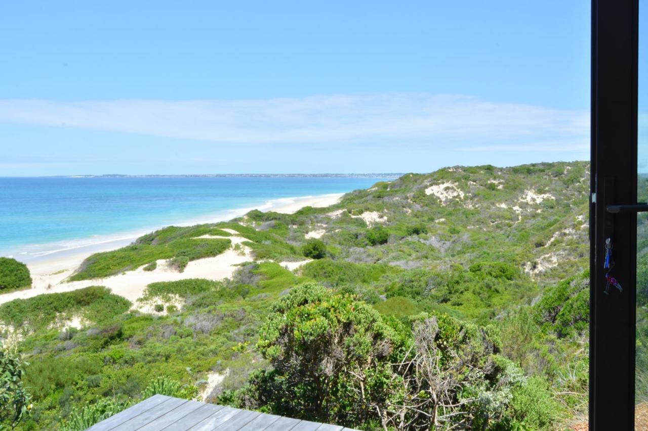 4 Zwaan Villa Jeffreys Bay Exterior photo